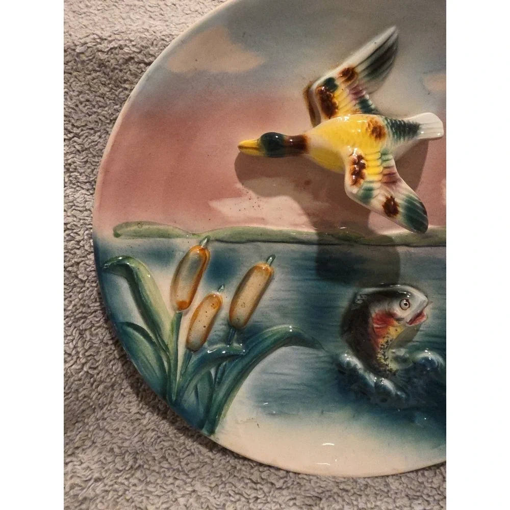 Vintage Mallard Fish 3D Decorative‎ Hanging Plate 8 Inches Duck Scenery